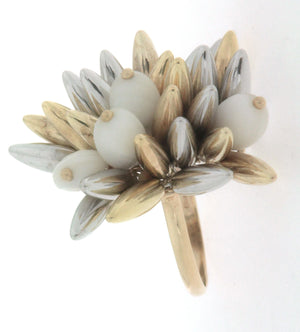 Anello in oro giallo e oro bianco 18 kt anni 60 70 con pietre dure