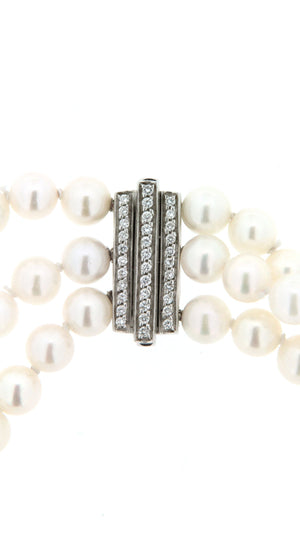 Girocollo salvini di perle giapponesi Akoya con chiusua in oro bianco e diamanti usato