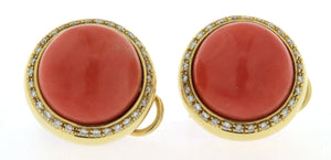 Paio di orecchini in oro 18 kt con corallo e diamanti anni 70