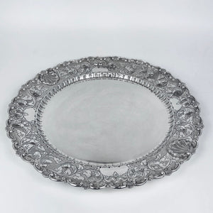 Piatto cesellato in argento 800 usato