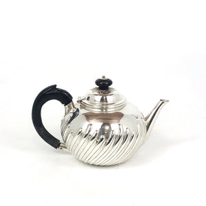 Piccola Theiera arg.'925 -JNM- Usata