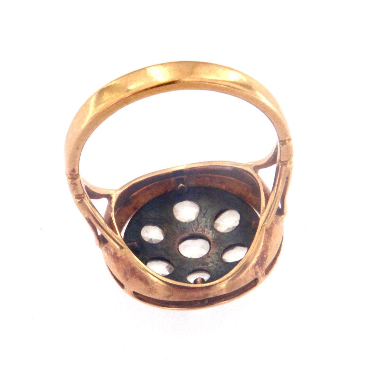 Anello in oro giallo e argento stile antico con rosette