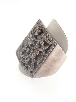 Fascia in oro bianco 18kt. con brillanti,usata