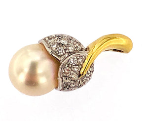 Ciondolo ASAYO con perla e brillanti in oro 18 kt