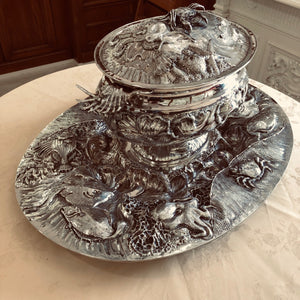 Zuppiera con piatto in argento 800 Bollo 628FI disegno di Gerardo Sacco Pezzo unico