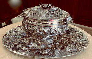 Zuppiera con piatto in argento 800 Bollo 628FI disegno di Gerardo Sacco Pezzo unico