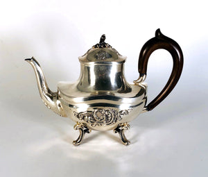 Servizio 4 pezzi da The Caffè Lattiera e Zuccheriera D'epoca in argento 800