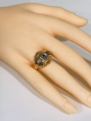 Anello D'epoca in oro bianco e giallo 12 kt con diamante