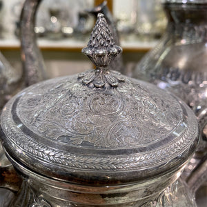 Servizio Argento 800 4 pezzi con pinza lavorazione fatta a mano sbalzo cesello e incisione anni 60