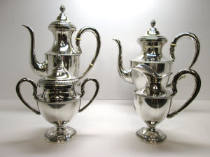 Quattro pezzi teiera lattiera caffettiera zuccheriera in argento 800 stile impero usati.